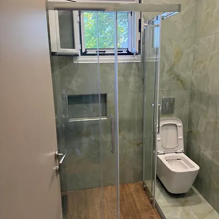 בית נופש Seaside Garden House 7 דאסיה